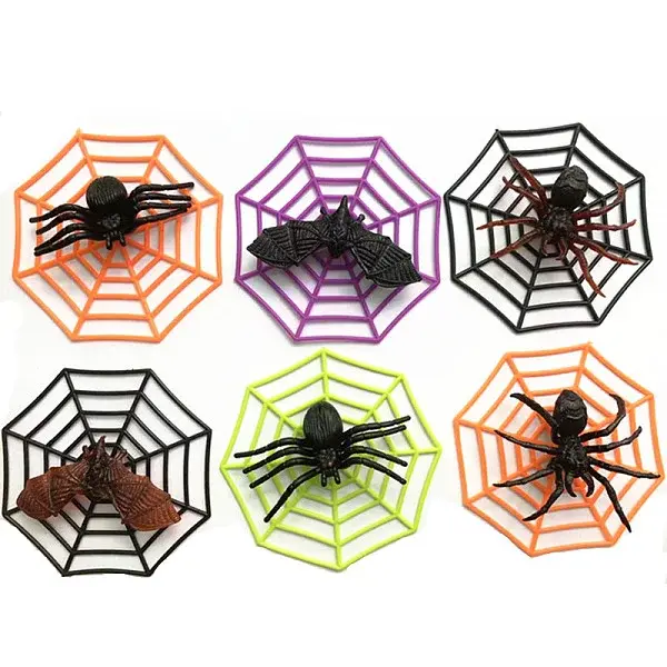 6Pcs 6 Colors Plastic Spider & Bat with Web Simulation Toy Model