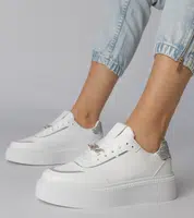 Gemre White-silver sneakers decorated with glitter and rhinestones Felura