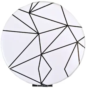 Zrcátko, Black & White