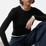 Trendyol Black Color Block Fitted/Body-Smoothing Viscose/Soft Fabric Flexible Knitted Blouse