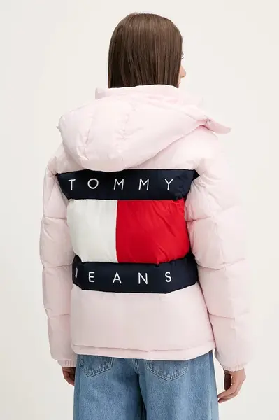 Bunda Tommy Jeans růžová barva, zimní, DW0DW22041