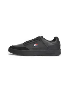 Tommy Jeans Nízke tenisky 'Mixed Texture Basketball'  čierna
