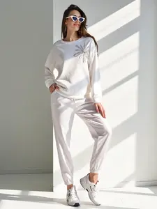 Resti Women's viscose set with a flower
