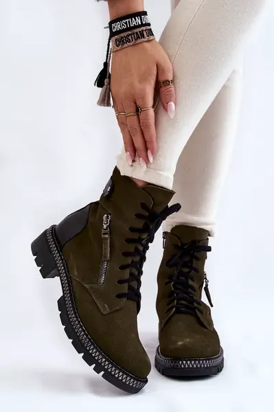 Zelené semišové kotníkové boty Laura Messi