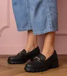 Gemre Čierne poltopánky na nízkom opätku so zlatou ozdobou Marela