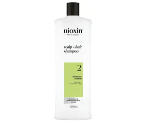 Čisticí šampon pro silně řídnoucí přírodní vlasy Nioxin System 2 Scalp + Hair Shampoo - 1000 ml (99350179979) + dárek zdarma