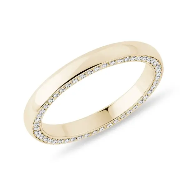 Dámska svadobná obrúčka zo žltého zlata s diamantmi po obvode KLENOTA