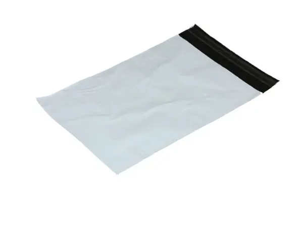 100 ks - Obálka plastová samolepicí bílo-černá 225x325, tl. 0,06