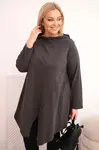 Plus size asymetrická blúzka s rolovanými rukávmi