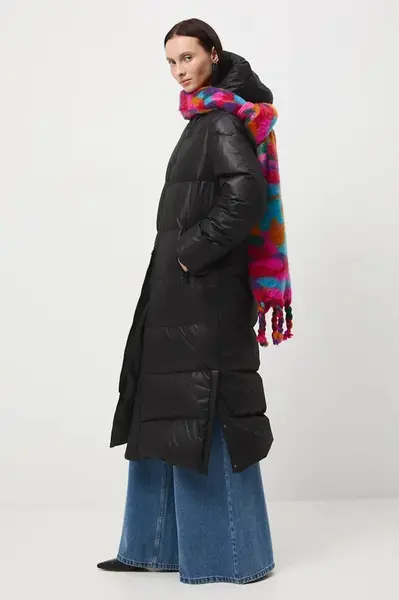 Péřový kabát Medicine