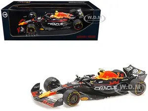 Red Bull Racing RB19 11 Sergio Perez "Oracle" 2nd Place F1 Formula One "Italian GP" (2023) with Driver Limited Edition to 108 pieces Worldwide 1/18 D