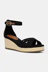Sandále Tommy Hilfiger FLAG CRISS-CROS MID WEDGE ESPAD
