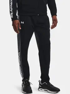 Pánske tepláky Under Armour Basic