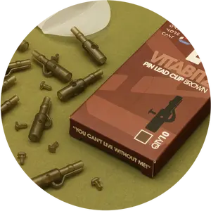 One more cast závesky vitabitz pin lead clips 10 ks - hnedá