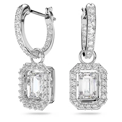Swarovski Okouzlující náušnice se Swarovski krystaly Millenia 5638495