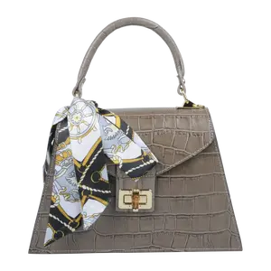 NovaKabelka.cz Flavia Cocco Taupe