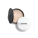 CHANEL POUDRE UNIVERSELLE LIBRE - REFILL ON-THE-GO FORMAT SYPKÝ PUDR S PŘIROZENÝM FINIŠEM. CESTOVNÍ FORMÁT - 12 ROSY LIGHT - NÁPLŇ 6 g