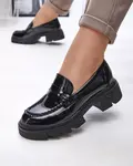 Resti Lacquered black moccasins for women Tygriss- Footwear