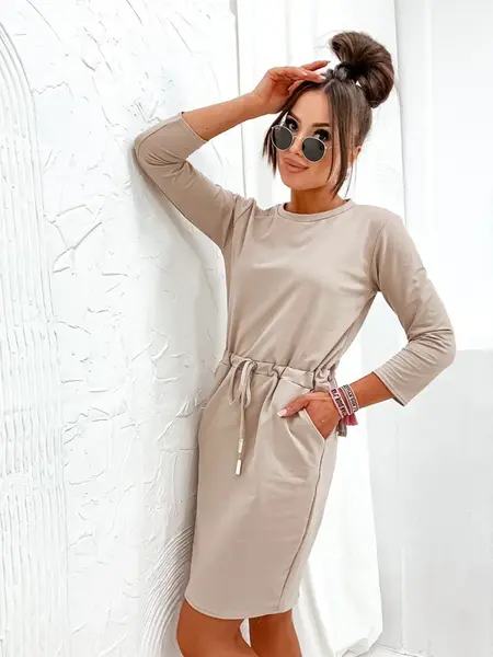 Resti Women's knee-length fabric dress