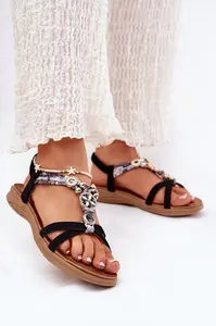 Plné Dámské Sandály S Dekoracemi Artiker