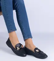 Gemre Black loafers decorated with a bow and a golden teddy bear Nensi
