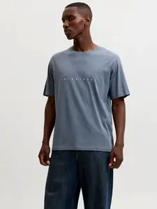 JACK & JONES Tričko 'JJEStar'  čadičová / biela