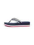 TOMMY HILFIGER Žabky  námornícka modrá / biela