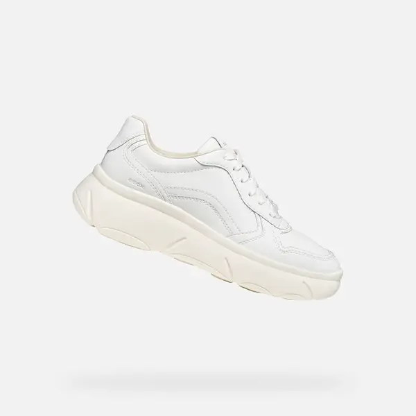 Bílé dámské tenisky Geox Nebula 2.0 X