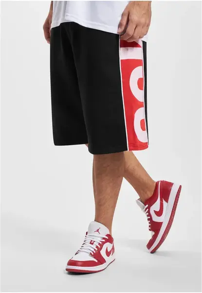 Společnost Ecko Unltd. Shorts MODERN black