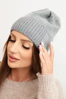 Kesi Dámská zimní čepice z vlny s klasickým žebrovaným vzorem K444 šedá