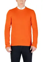 Oranžový pánský svetr s kulatým výstřihem