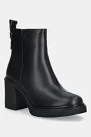 Kožené členkové topánky GOE