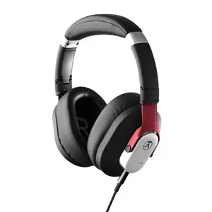 Austrian Audio Hi-X15