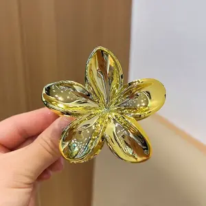Flower Plastic Claw Hair Clips