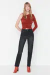 Trendyol Black Slit džínsy s vysokým pásom