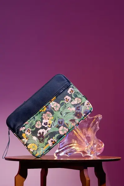 Obal na notebook Medicine