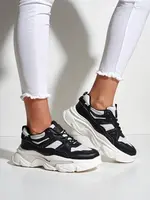 Resti Women's sneakers on thicker sole Lesalli