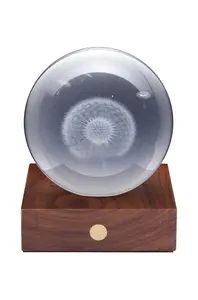 LED lampa Gingko Design Amber Crystal Light