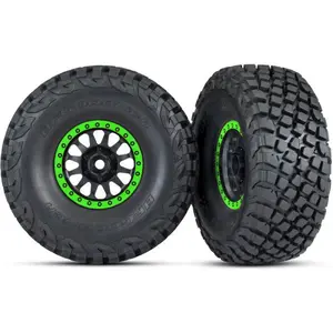 Traxxas kolo 3.2/2.2", disk Method Racing zelený, pneu Baja KR3 (2)