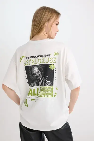 DEFACTO Cool Beetlejuice Oversize Wide Pattern Crew Neck Printed Short Sleeve T-Shirt