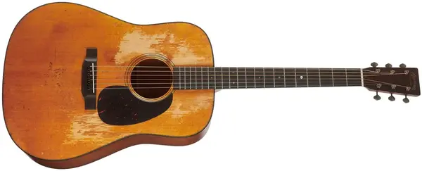 Martin D-18 Street Legend