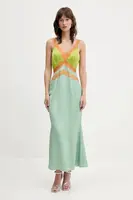 Šaty Never Fully Dressed