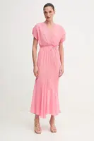 Šaty Never Fully Dressed