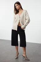 Trendyol Stone Basic Měkký texturovaný pletený svetr