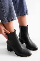 Shoeberry Women's Haylee Black Skin Heels Boots, Black Skin.