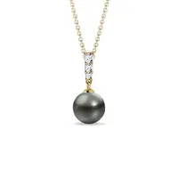 Přívěsek ze žlutého zlata s tahitskou perlou a brilianty KLENOTA