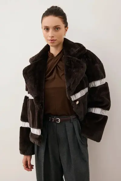 Bunda Bizuu GREGORIA hnědá barva, přechodná, oversize, GREGORIA BROWN