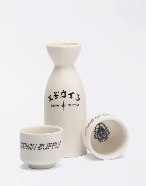 Edwin Sake Set White Black