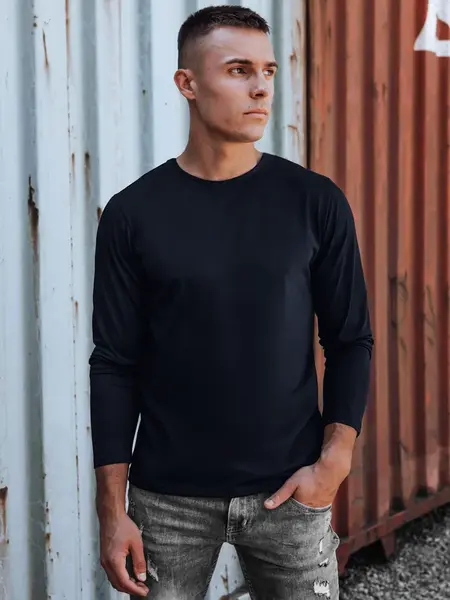 Černé triko s dlouhým rukávem