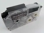 Kompatibilní páska s Casio XR-12ABK, 12mm x 8m bílý tisk / černý podklad